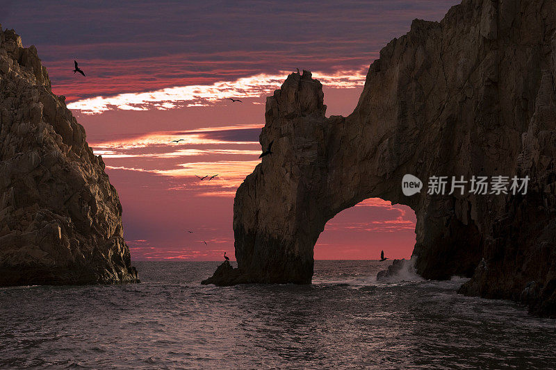 Land's End & the Arch at Sunset特写